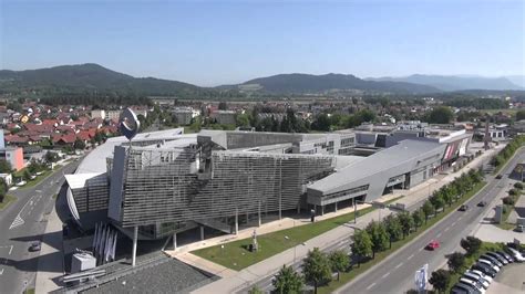 Today, the bank employs 7,700 people (85% of them in. Thom Mayne - Morphosis - Hypo Alpe Adria Bank - by g ...