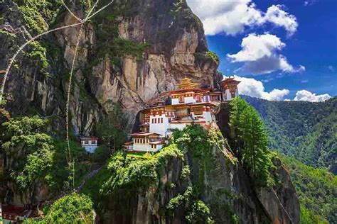 Tu Viện Tiger s Nest Monastery Nơi Linh Thiêng Bậc Nhất Tại Bhutan