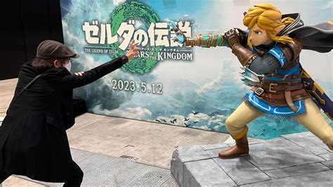 Tears Of The Kingdom Hyperlink Statue Attracts Crowd At Nintendo Reside 2022 Starfield