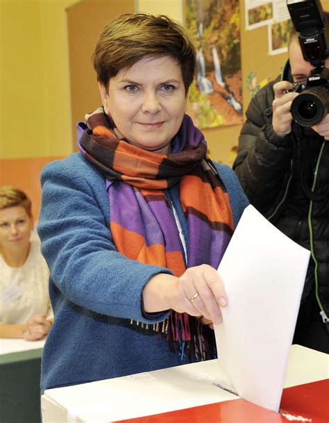 Qui Est Beata Szydlo Future Premier Ministre Polonaise Elle