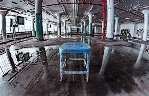 Abandoned Factory In Chicago Its So Lonely Oc X R AbandonedPorn