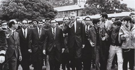Kredit umožní i stahování neomezenou. 1968: hoy es día de luto en Ciudad Universitaria