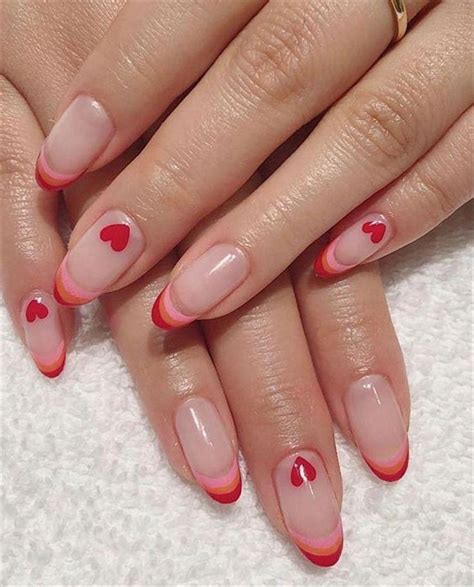Short And Incredible Valentine S Day Nail Art Designs For Your