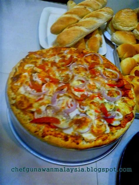 Maybe you would like to learn more about one of these? Chef Obie Kelas Masakan 1001 Info & Resepi: Roti burger ...