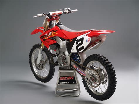 When it comes to talking about the environment, we let our products speak for themselves. TWO-STROKE TUESDAY: JEREMY MCGRATH REPLICA 2006 CR250R ...