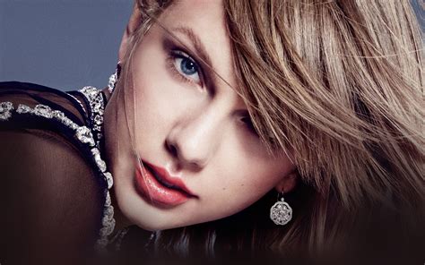 Hm02 Taylor Swift Face Sexy Music Wallpaper