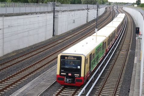 New Berlin Siemens / Stadler S-Bahn undergoing endurance ...