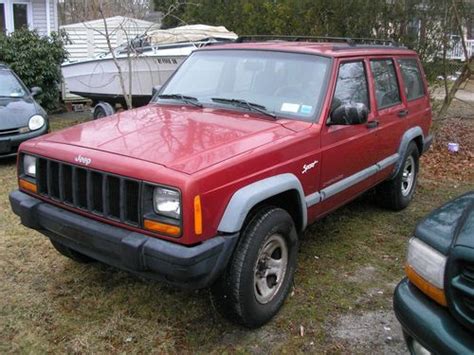 Save $5,551 on a 1998 jeep cherokee near you. Sell used 1998 jeep cherokee sport in Shirley, New York ...