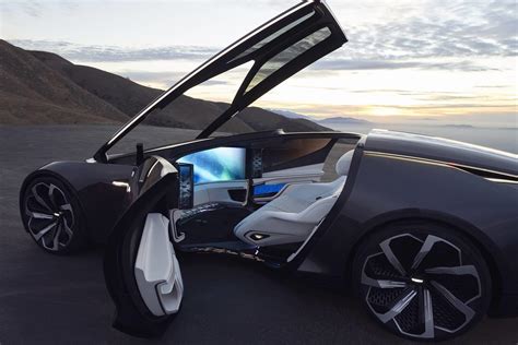 2022 Cadillac Innerspace Autonomous Concept Image Photo 14 Of 20