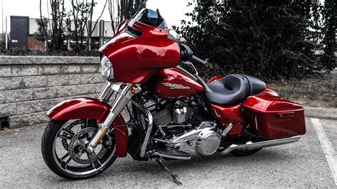 New 2019 Harley Davidson Street Glide In Franklin T601727 Moonshine