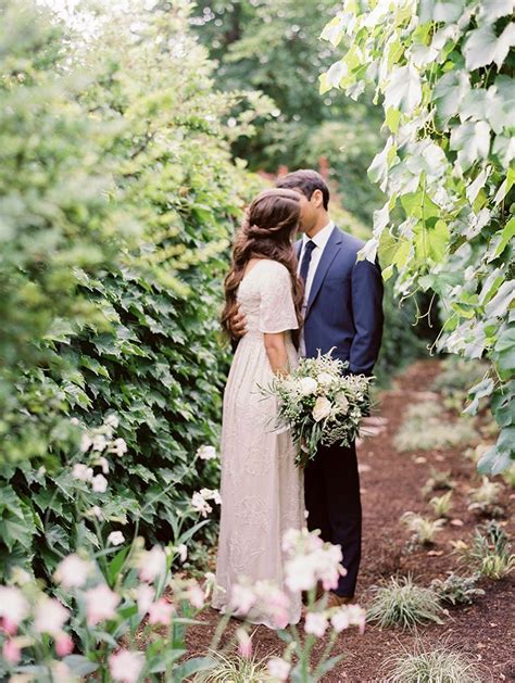 Simple And Elegant Outdoor Wedding Reception Once Wed