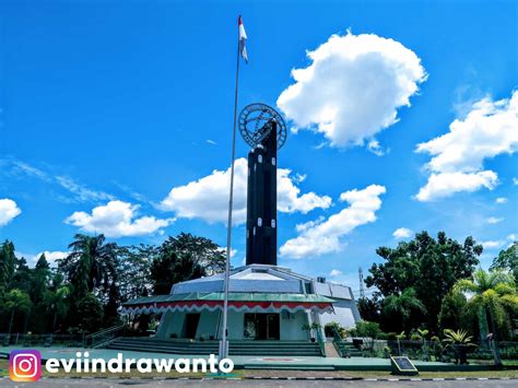 Tugu Khatulistiwa Pontianak Tempat Terbaik Melihat Kulminasi