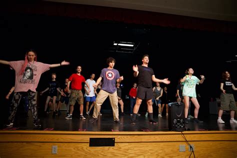 High School Musical Hits The Stage May 4 7 In The Chss Drama Clubs