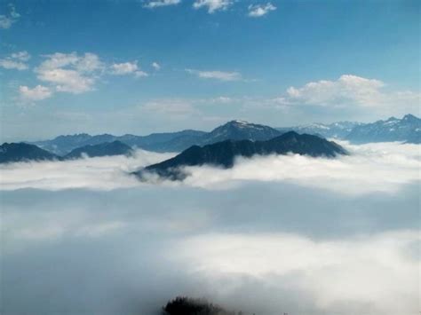 Mountains Above The Clouds Photos Diagrams And Topos Summitpost
