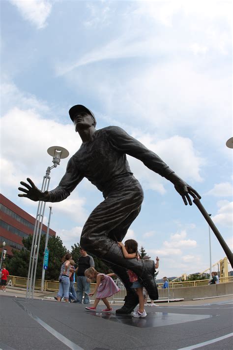 Roberto Clemente Statue Flickr Photo Sharing
