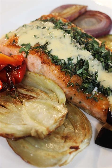 Recept Geroosterde zalm met gegrilde groenten en dijonaise