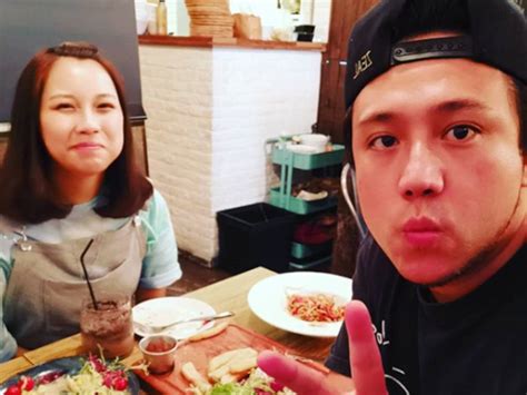 steven cheung thanks wife for staying with him