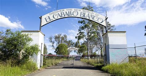 Deserted Places The Abandoned El Caballo Blanco Theme Park Of Sydney