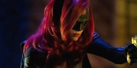 Batwoman And Her Crazy Gotham Leave A Lasting Impression In Elseworlds