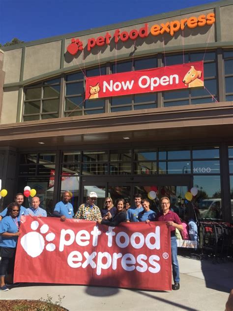 Picking a food for our pet can be confusing. Oakland Welcomes Pet Food Express with Adoption Center and ...