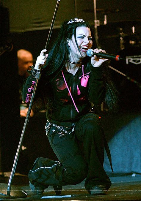 Amy Lee Amy Roqueira
