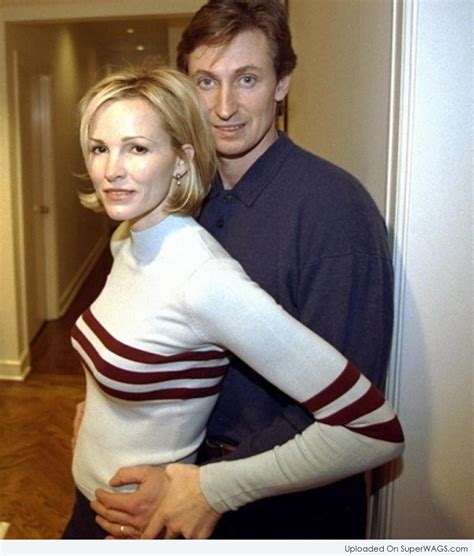 Janet Jones Wayne Gretzky Super Wags Hottest Wives And