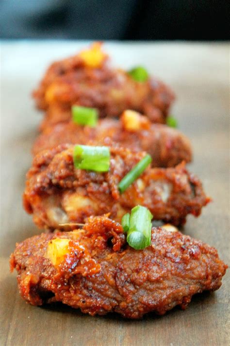 Put wings in a rectangular baking pan and cook in the oven at 350 degrees f until nicely browned and getting crisp. honey garlic ginger chicken wings (3) - Creole Contessa