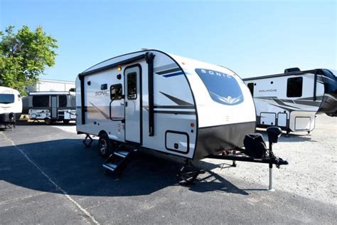 6 Best Small Luxury Travel Trailers Updated 2021