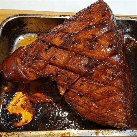 pineapple bourbon glazed smoked ham recipe in 5 simple steps simply meat smoking
