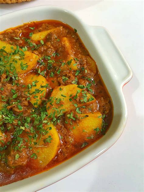 Aloo Keema Pakistani Minced Lamb And Potato Curry Fatima Cooks