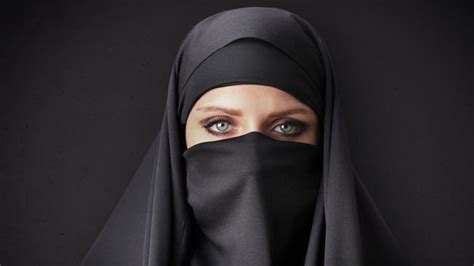 Eu Court Of Justice Rules Employers Can Ban Islamic Headscarves Daily Telegraph
