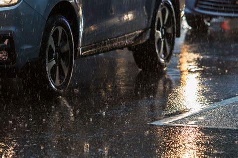 10 Tips For Driving On Wet Roads The Maritime Financial Group