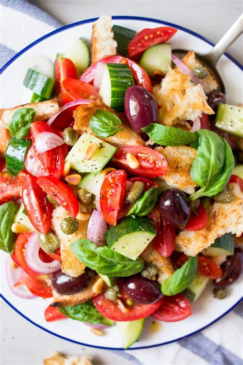 Panzanella Italian Tomato And Bread Salad Artofit
