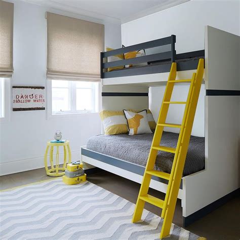 Boys of any age will appreciate an eclectic room design. Teenage boys' bedroom ideas - Teenage bedroom ideas boy ...