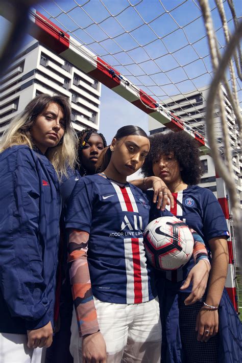 Talks between psg and real madrid defender sergio ramos have hit a stumbling block over the length of the deal. Paris Saint-Germain 2019-20 Nike Home Kit | 19/20 Kits ...