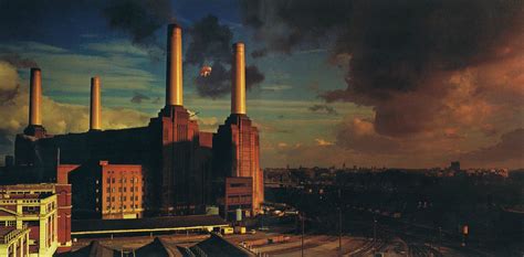 Overtly political posts that have little to do with pink floyd, or simply use pink floyd i would argue that it is their best album cover. Pink Floyd, Animals, London, Pigs, Album covers Wallpapers ...