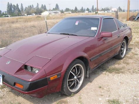 1985 Maroon Nissan 300zx 22 V6 30l Gas Manual 2 Door Coupe Clear