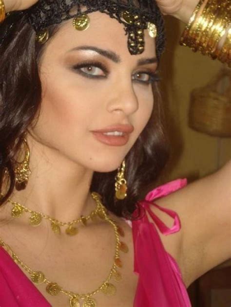 Zuhra is a star's name which means brilliant. beautiful-arabic-names-for-girls Images - Frompo - 1