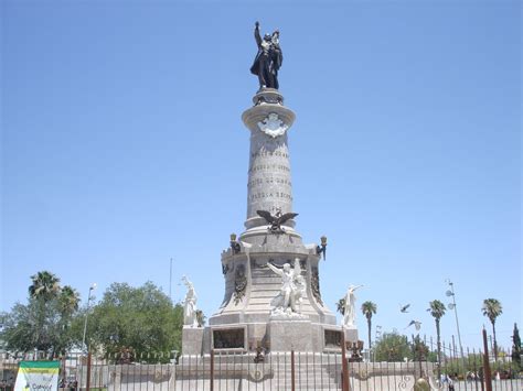 Monumento A Benito Juárez En Ciudad Juárez Chihuahua México