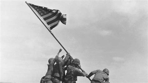 Iwo Jima 75th Anniversary Iconic Wwii Pictures From Marines Invasion