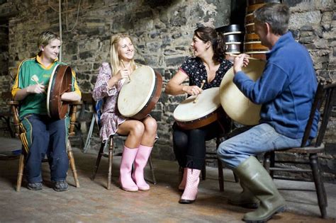 Top 10 Iconieke Instrumenten Gebruikt In Traditionele Ierse Muziek Iwofr