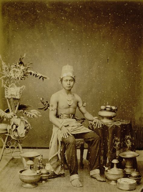 Indonesia Zaman Doeloe Sepasang Pengantin Jawa Timur Di Sekitar Tahun