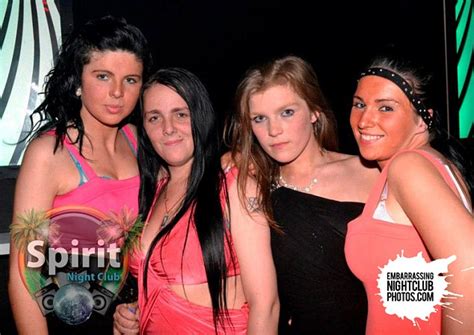 Cringeworthy Nightclub Moments These Revellers Would