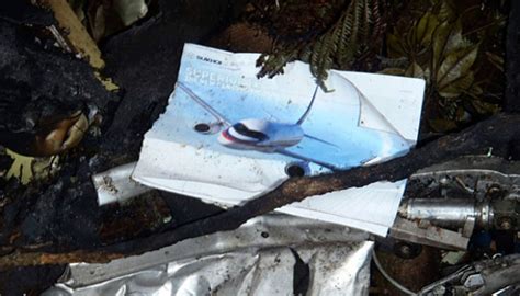 Foto Kecelakaan Pesawat Sukhoi Terbaru Di Gunung Salak Bogor
