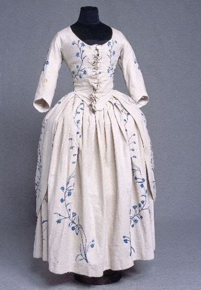1780 Robe à La Polonaise 18th Century Dress 18th Century Costume 18th