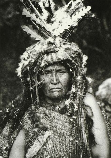 pacific northwest nootka medicine woman native american photos native american women native