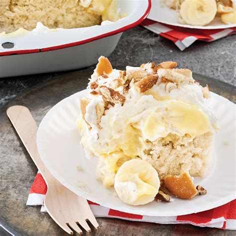 Paula Deen Banana Pudding Poke Cake Foods That Keep You
