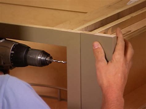 How To Install Kitchen Cabinets How Tos Diy