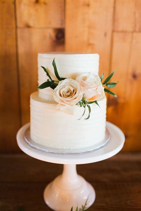 95 Gorgeous And Delicious Two Tier Wedding Cakes Weddingomania