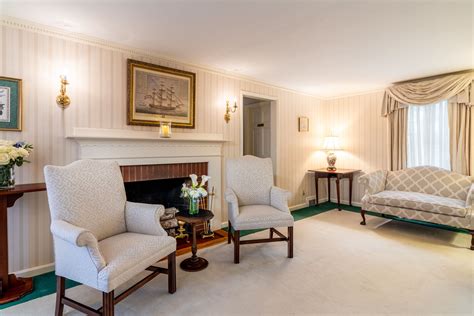 About Us — Robinson Funeral Home